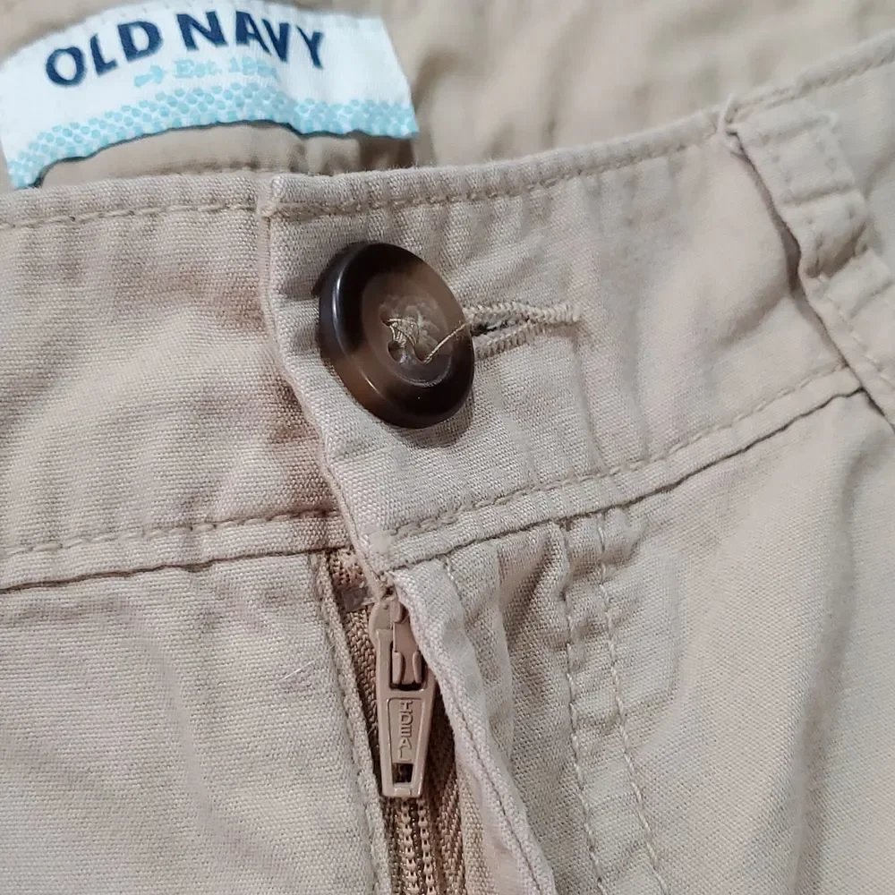 Old Navy waist 16